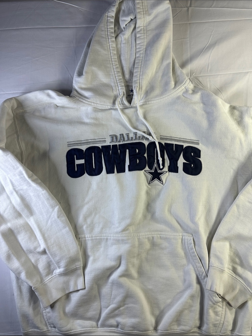 Dallas Cowboys White Pullover Hoodie with Navy Team Logo
